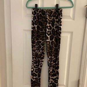Leopard print leggings